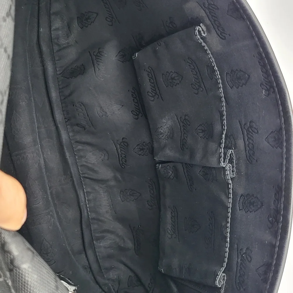 Gucci Imprime Black GG Supreme Canvas Crossbody Unisex Bag... Authentic w/COA...